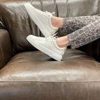 Women's Traviata - White