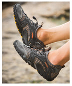 Quick Dry Men Sneakers Slip On Upstream Shoes Water Hiking Beach Surfing Shoes Sandals Barefoot Beach Sneakers Swim Boating Fishing Yoga Gym