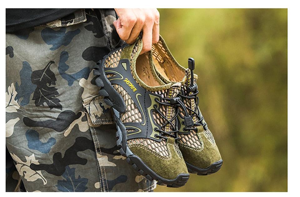 Quick Dry Men Sneakers Slip On Upstream Shoes Water Hiking Beach Surfing Shoes Sandals Barefoot Beach Sneakers Swim Boating Fishing Yoga Gym