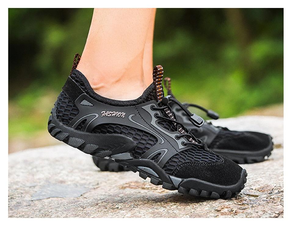 Quick Dry Men Sneakers Slip On Upstream Shoes Water Hiking Beach Surfing Shoes Sandals Barefoot Beach Sneakers Swim Boating Fishing Yoga Gym